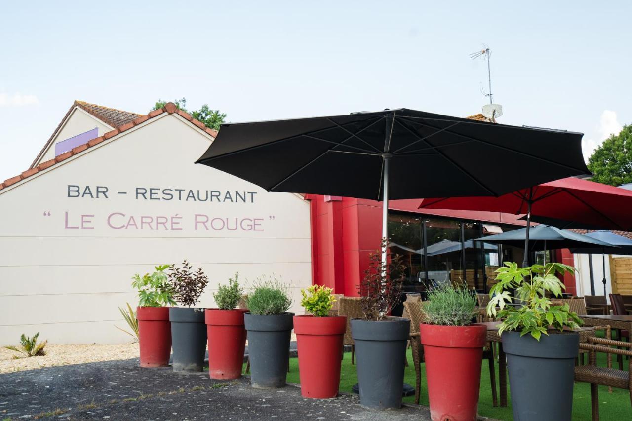 Brit Hotel Essentiel Cholet Esterno foto