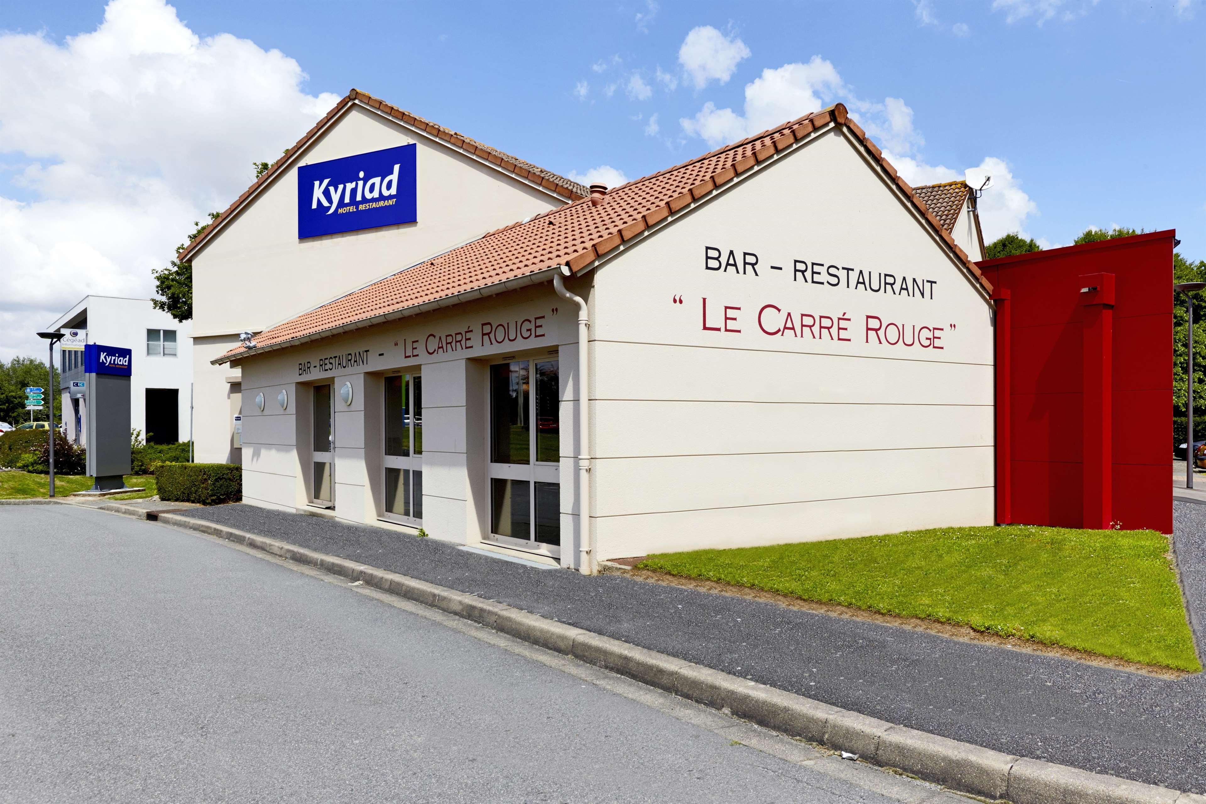 Brit Hotel Essentiel Cholet Esterno foto