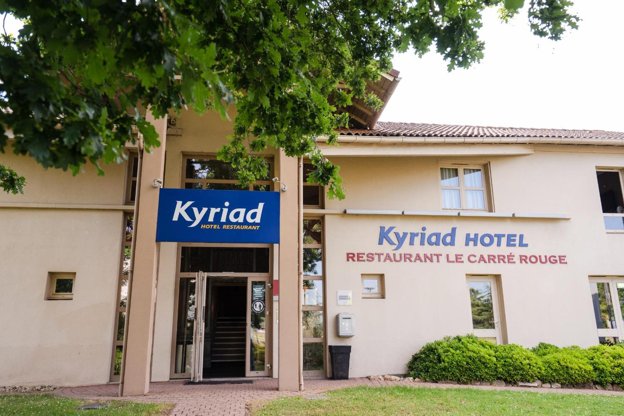 Brit Hotel Essentiel Cholet Esterno foto