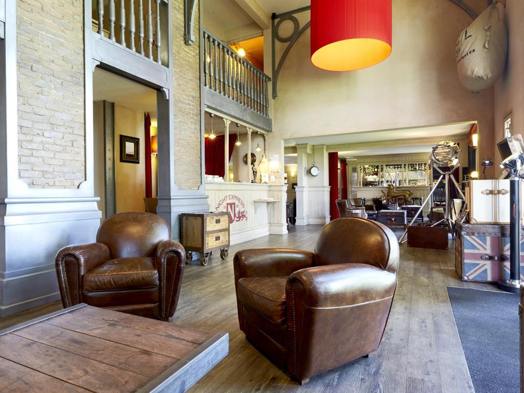 Brit Hotel Essentiel Cholet Esterno foto